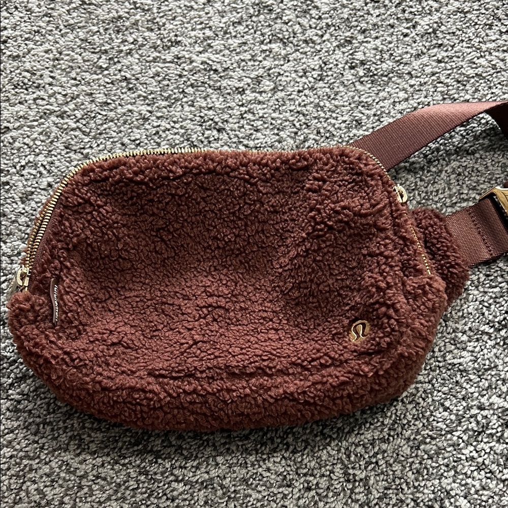 lululemon athletica Chocolate Sherpa Crossbody Bag